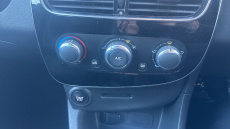 Renault Clio 0.9 TCE 90 Iconic 5dr Petrol Hatchback